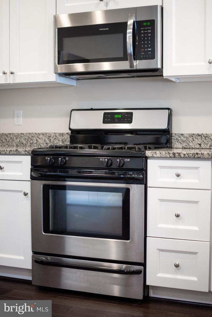 12715 River Crossing Way photo 7