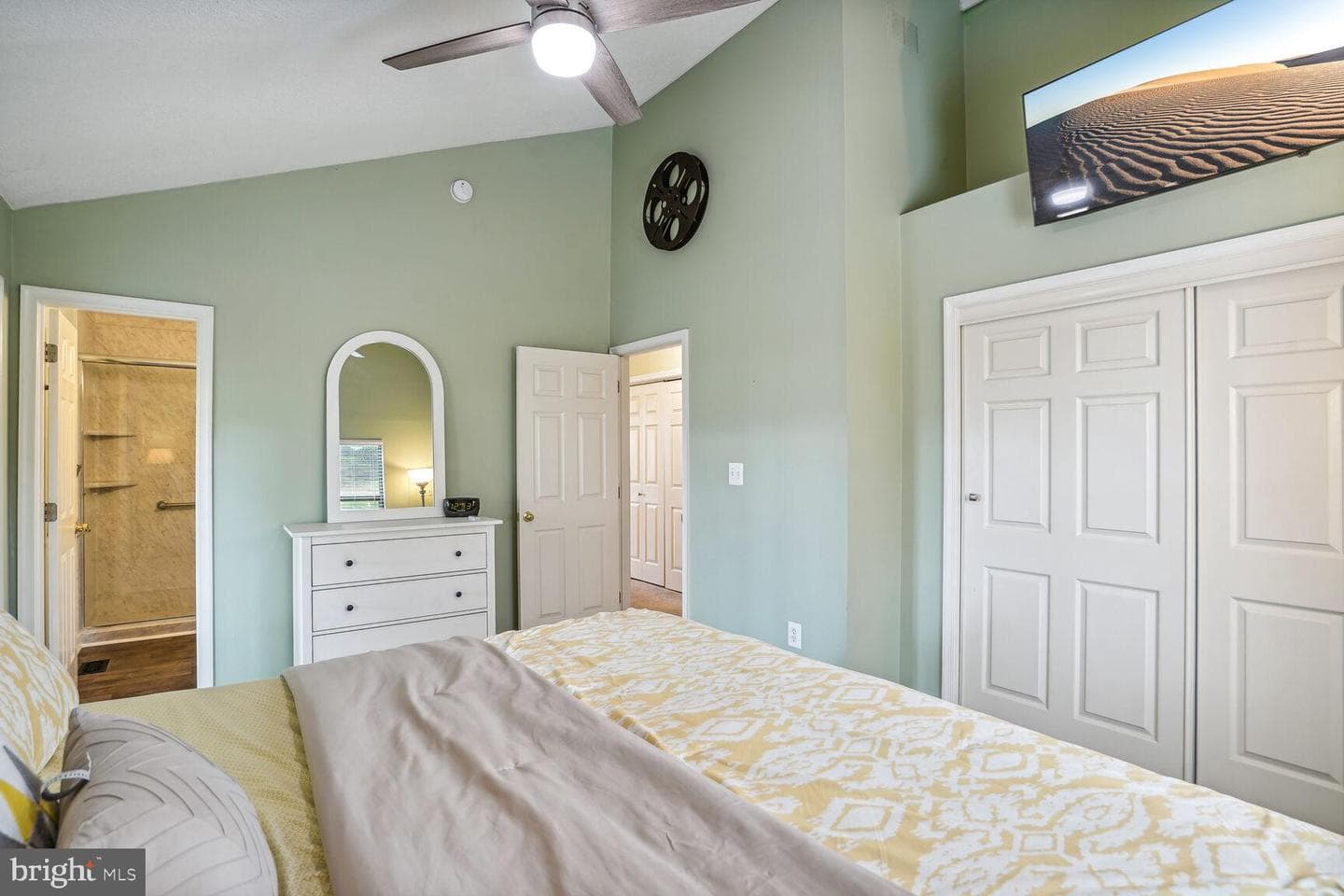 6734 Lake Pointe Drive photo 19