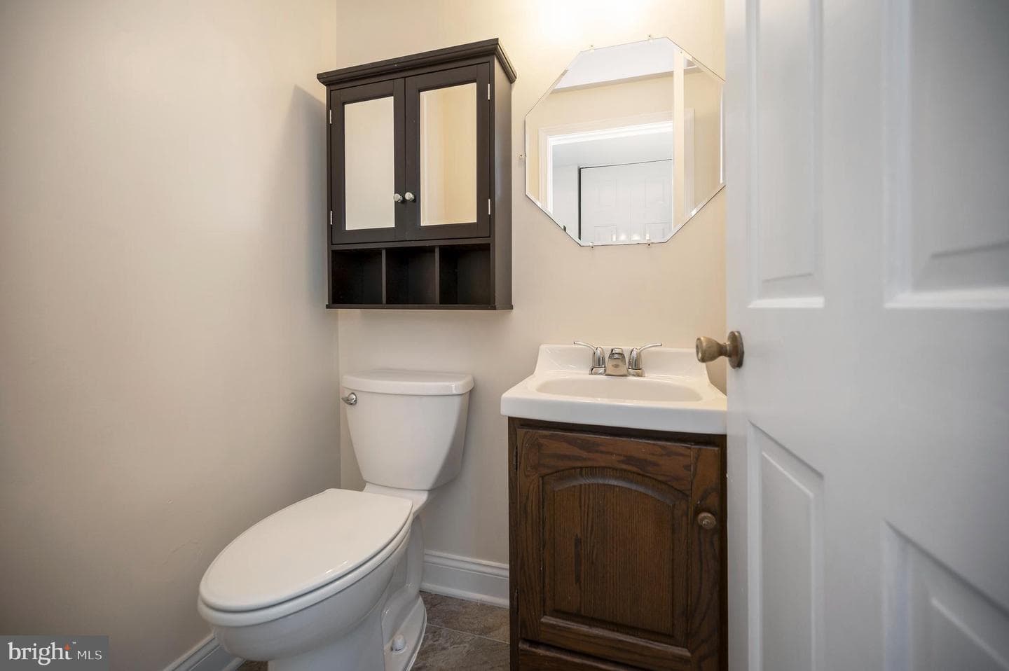 6011 Oak Grove Drive photo 7