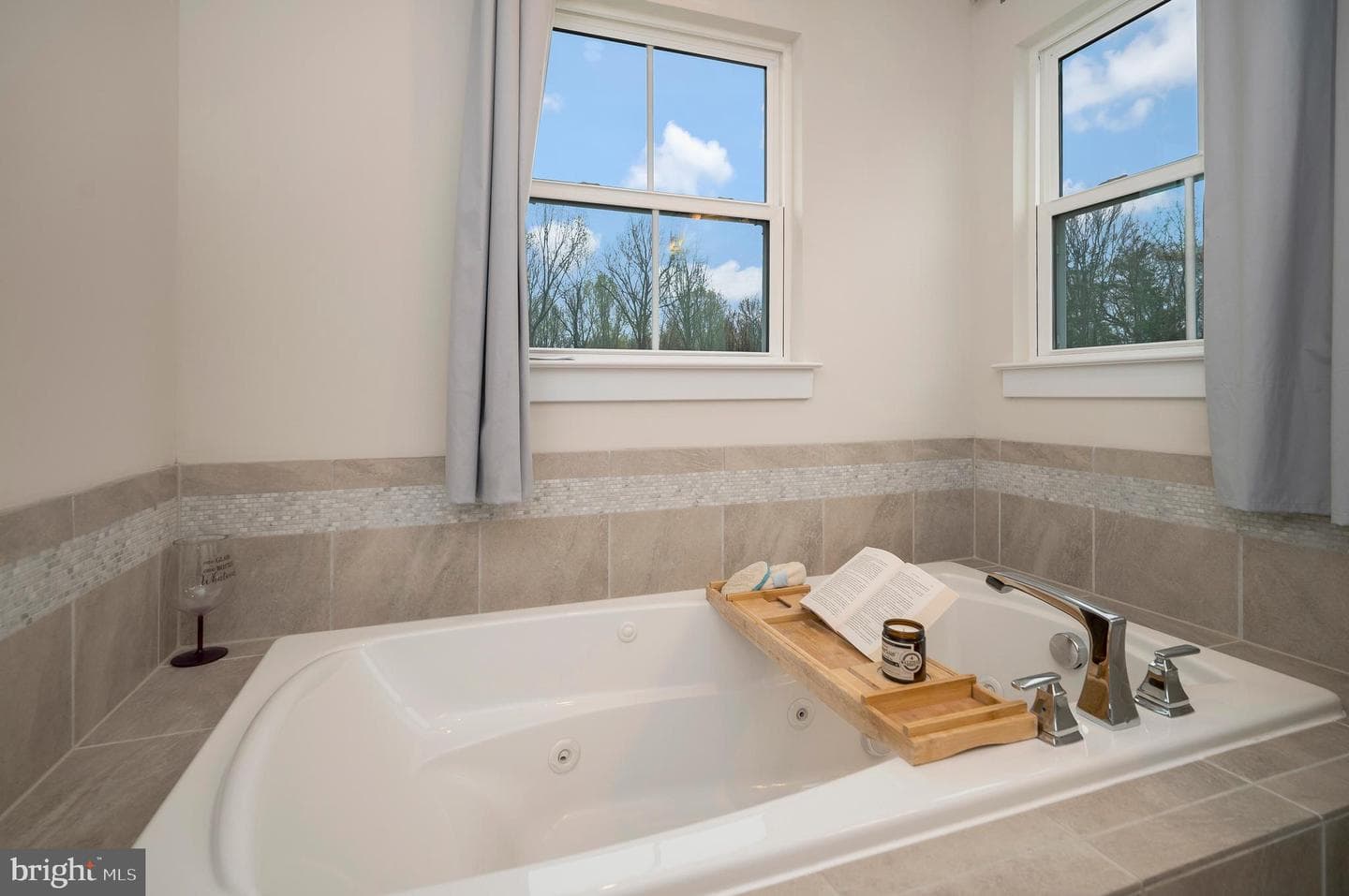 5106 Mulberry photo 39
