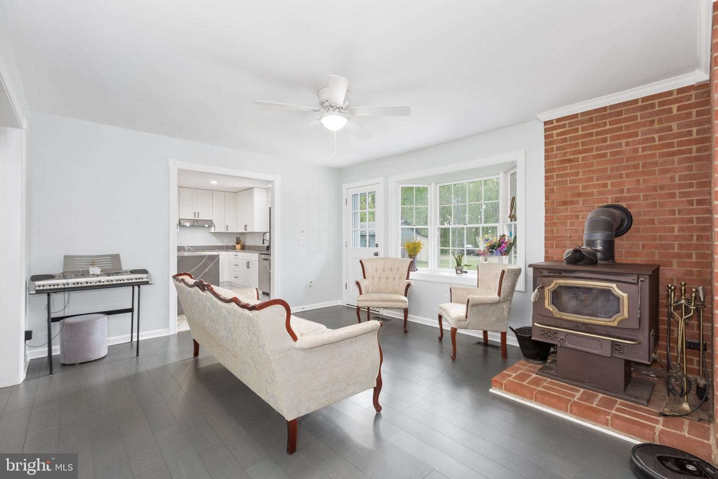 11004 Old Brook Road photo 3