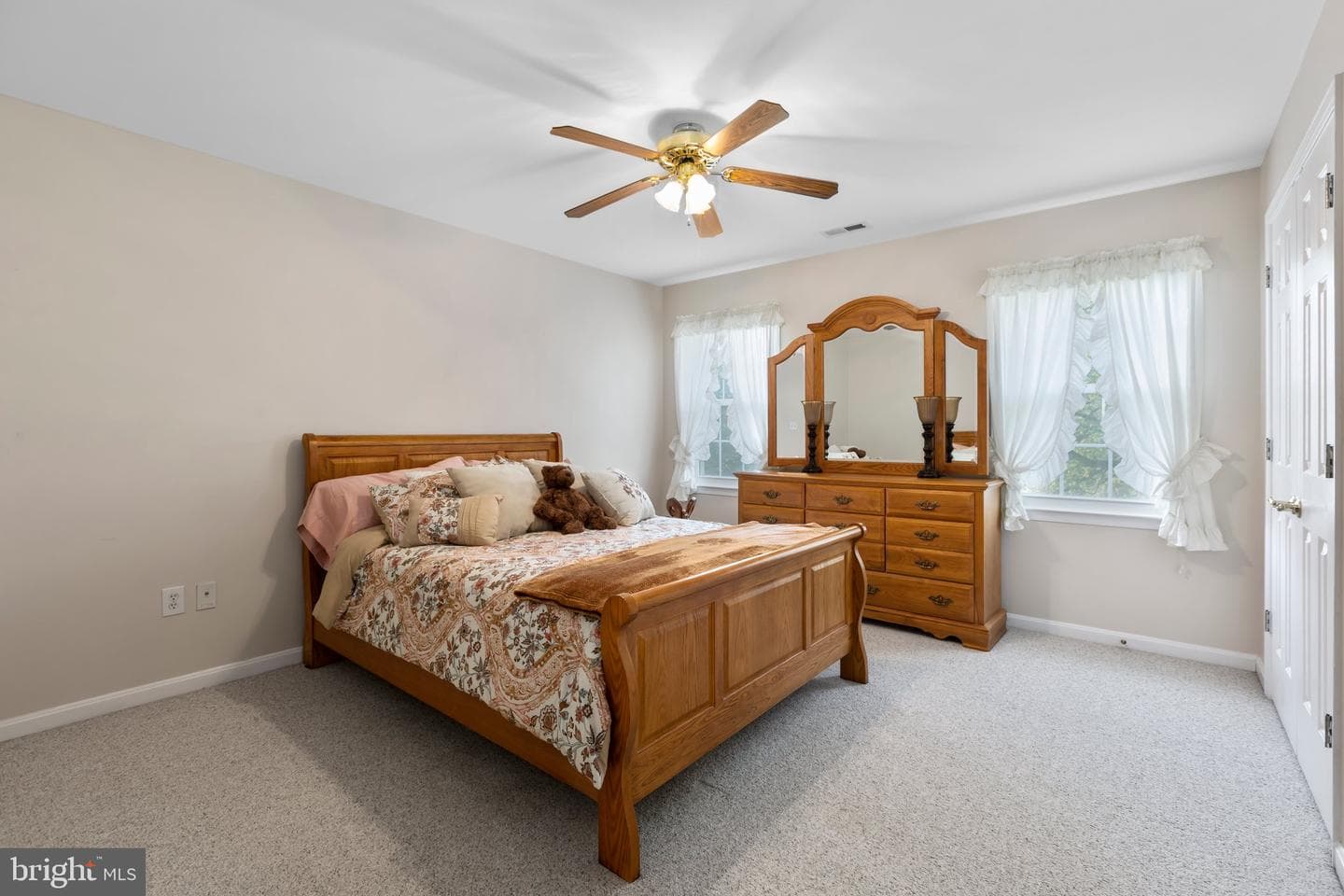 6016 Waterman Drive photo 45