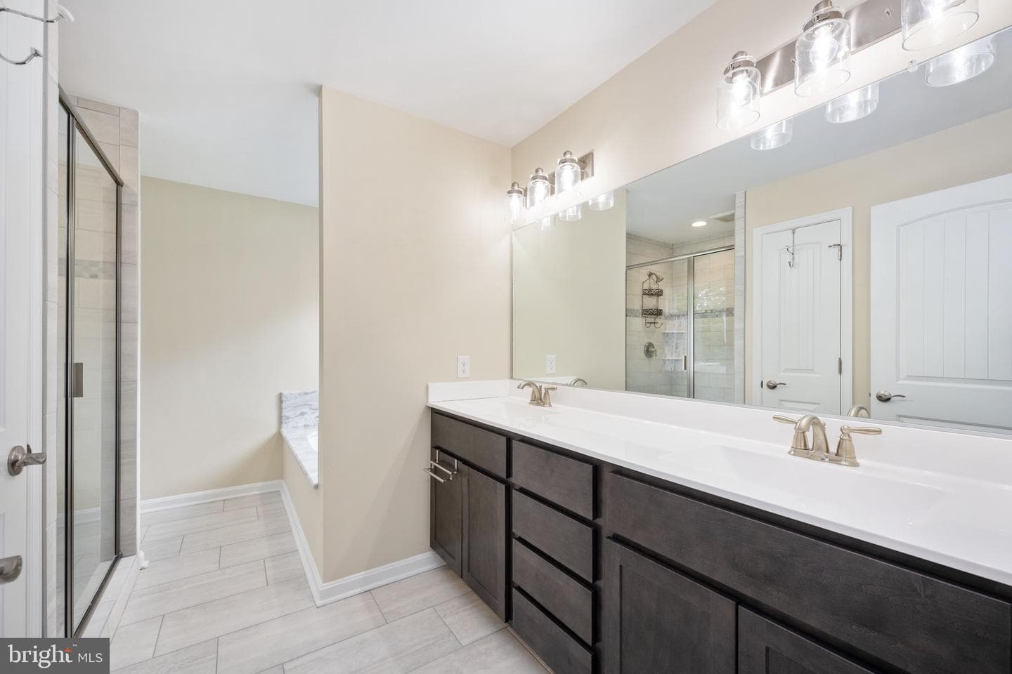 7703 Old Robert E Lee Drive photo 17