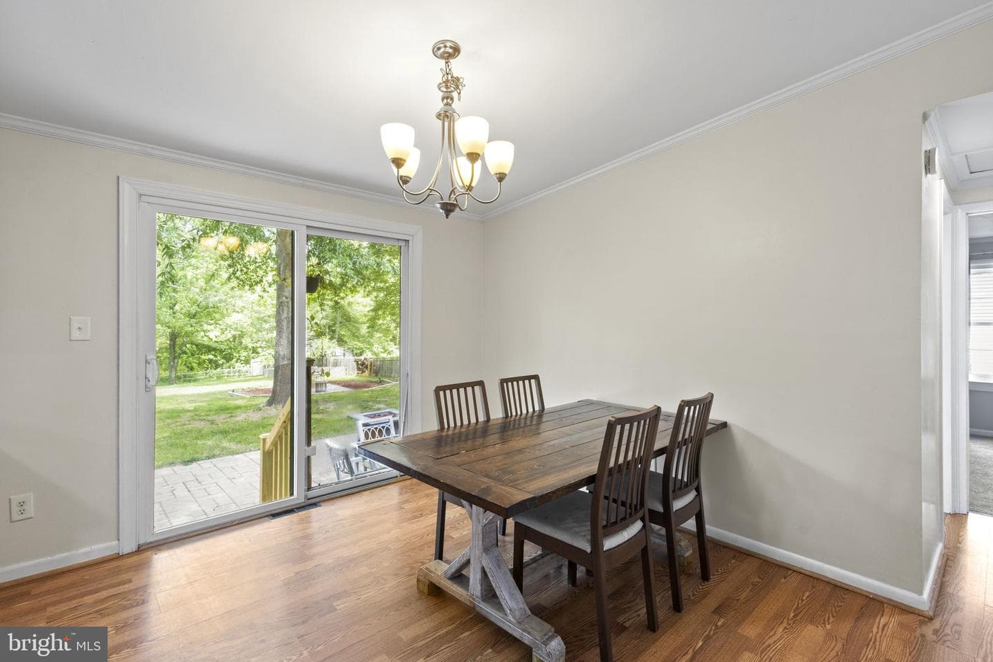 11708 Camelot Way photo 6