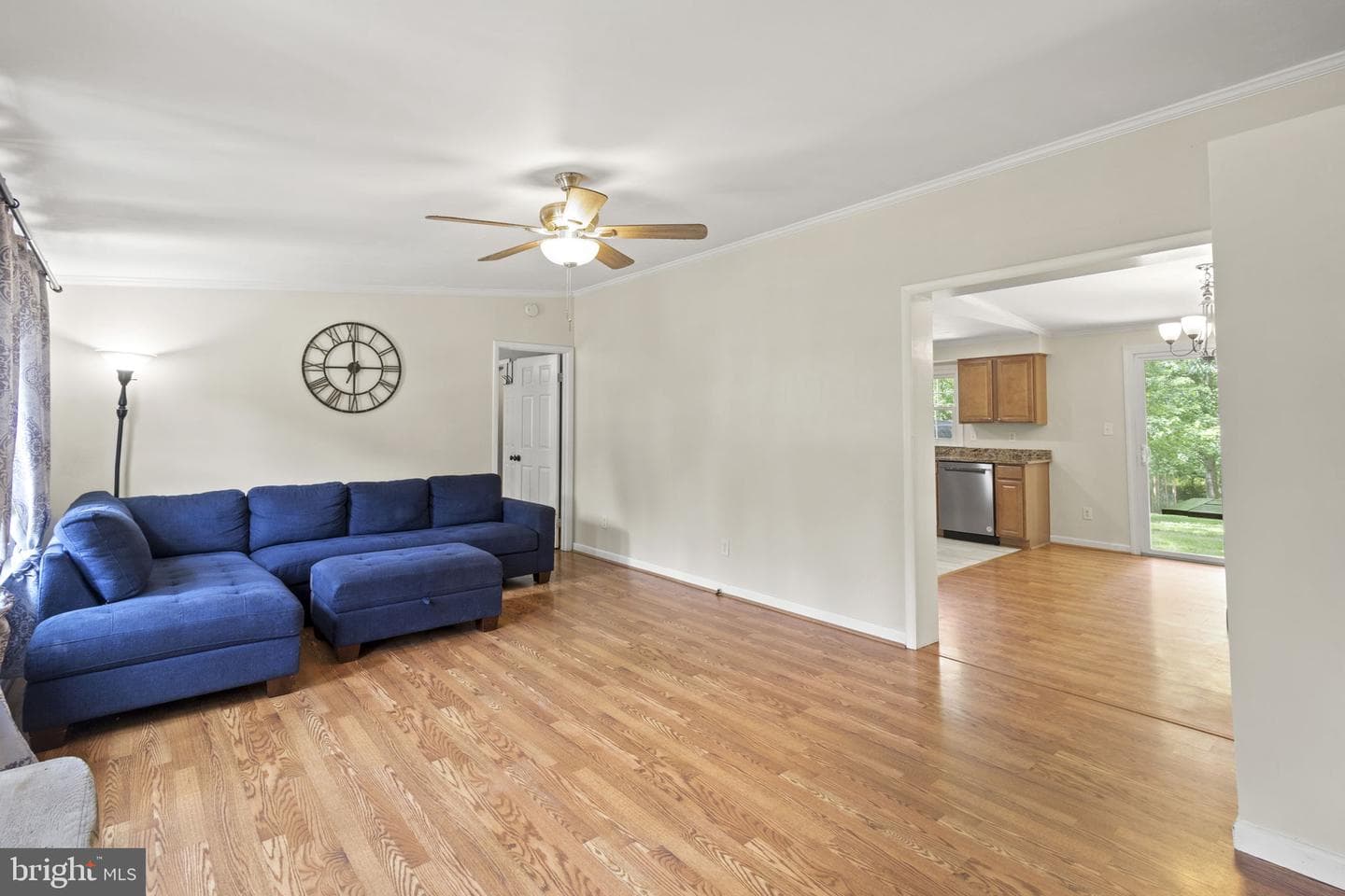 11708 Camelot Way photo 7