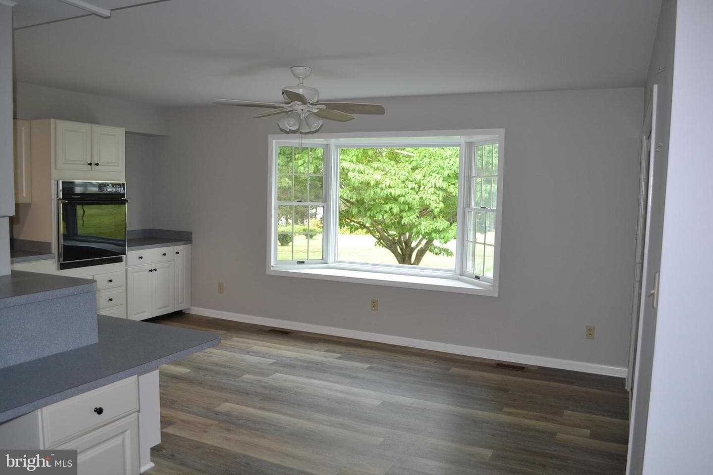 2304 Valentine Drive photo 9