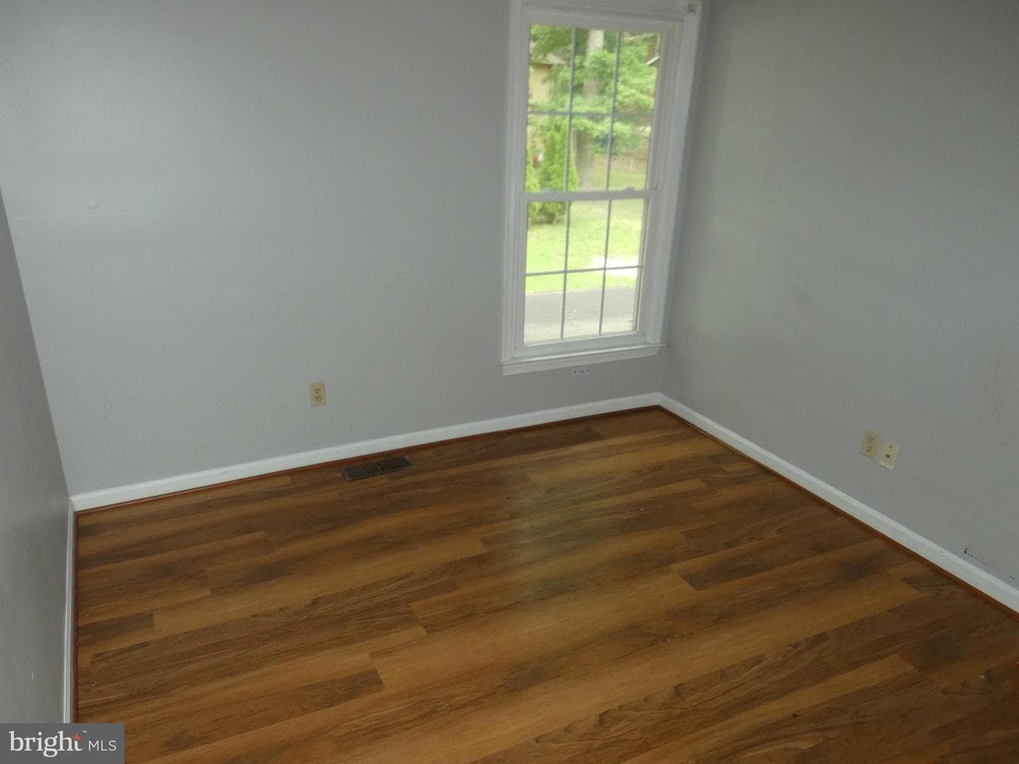 205 Burlington Drive photo 25
