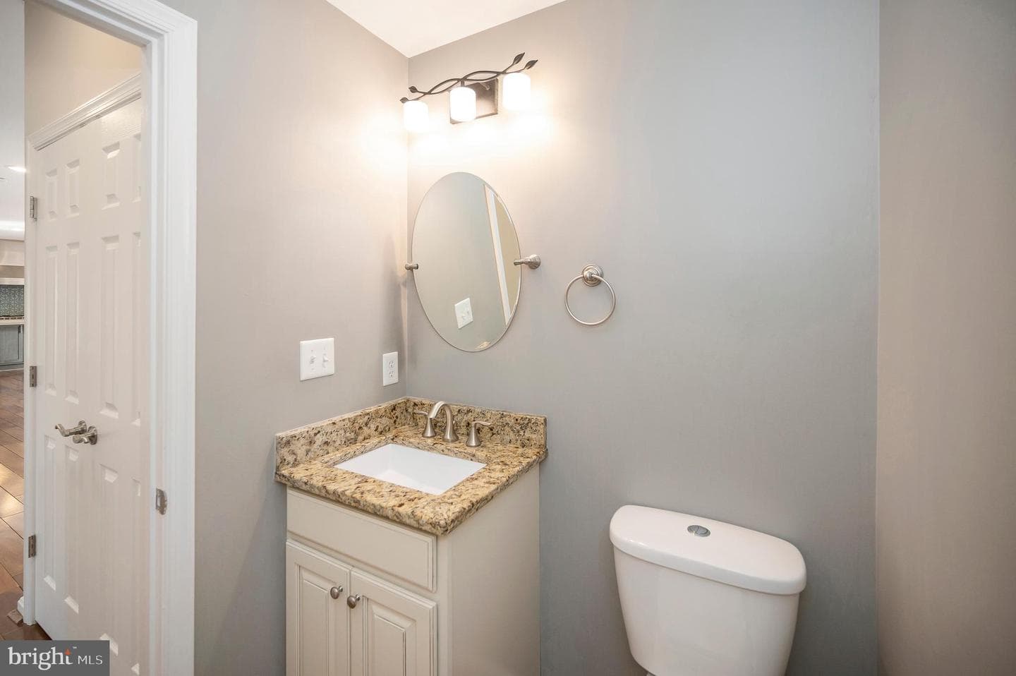 5417 Heritage Hills Circle photo 18