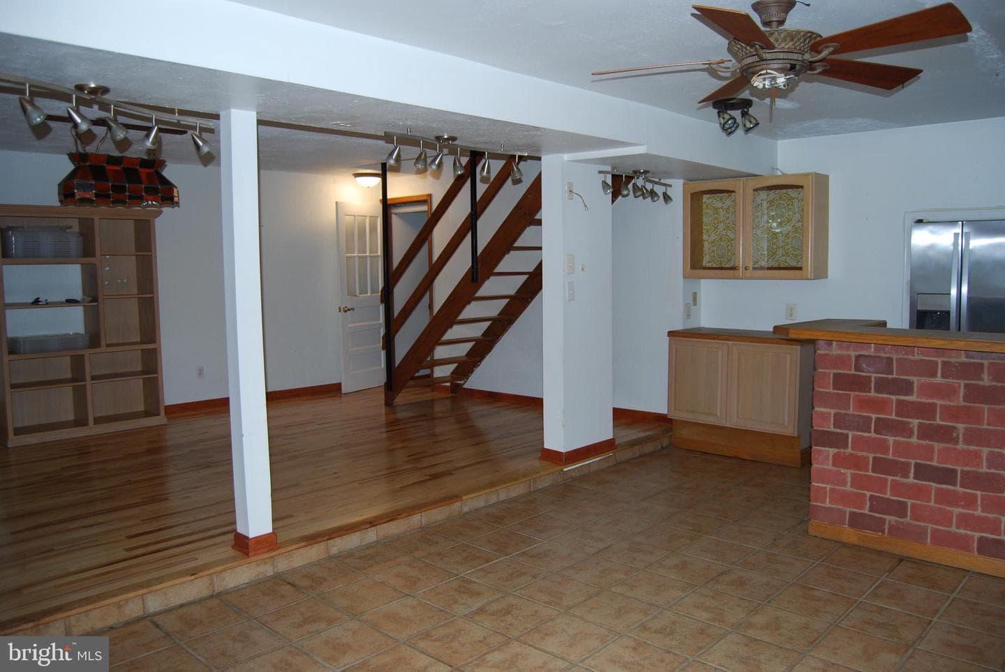 10703 Ann Davis Drive photo 8