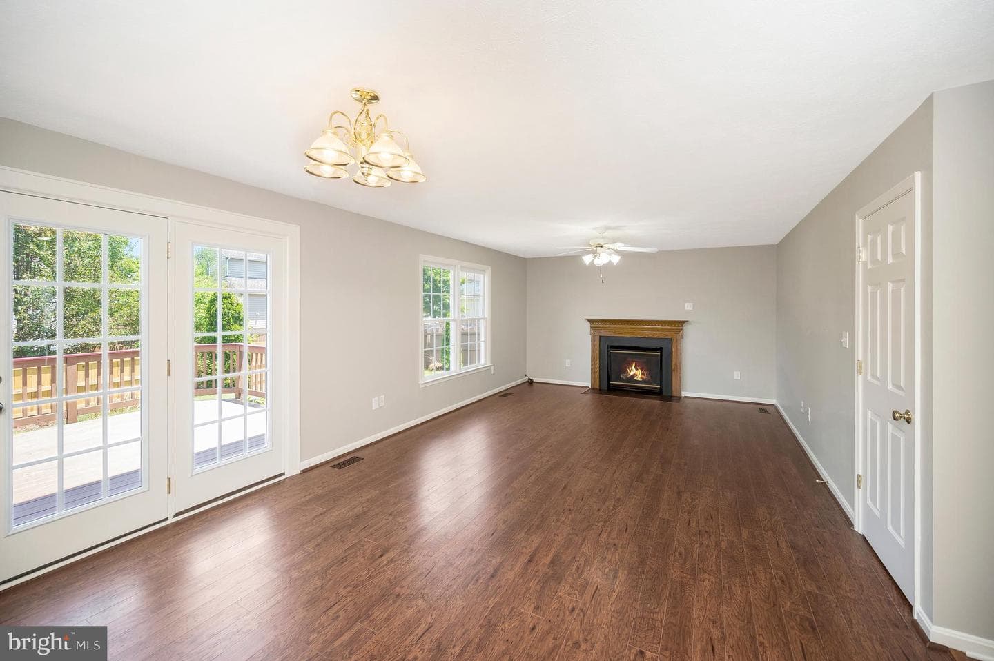 10202 Napoleon Street photo 21