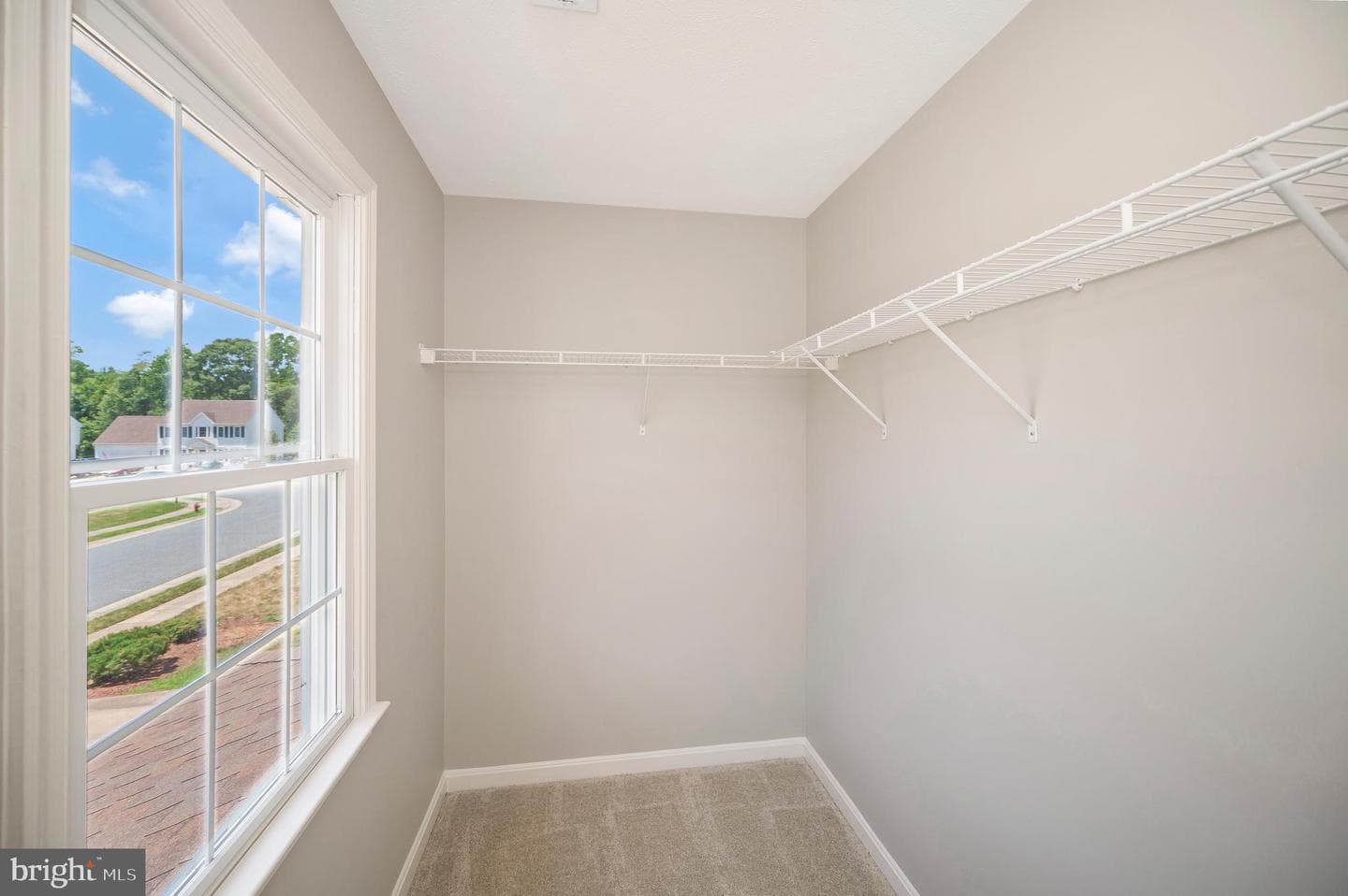 10202 Napoleon Street photo 26