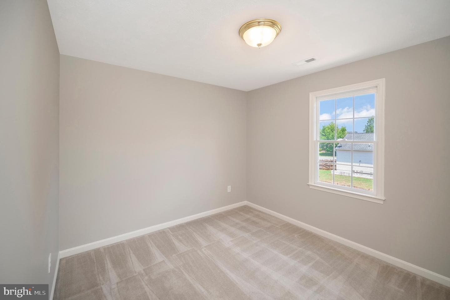 10202 Napoleon Street photo 30