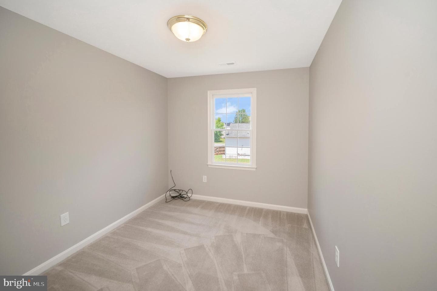 10202 Napoleon Street photo 32
