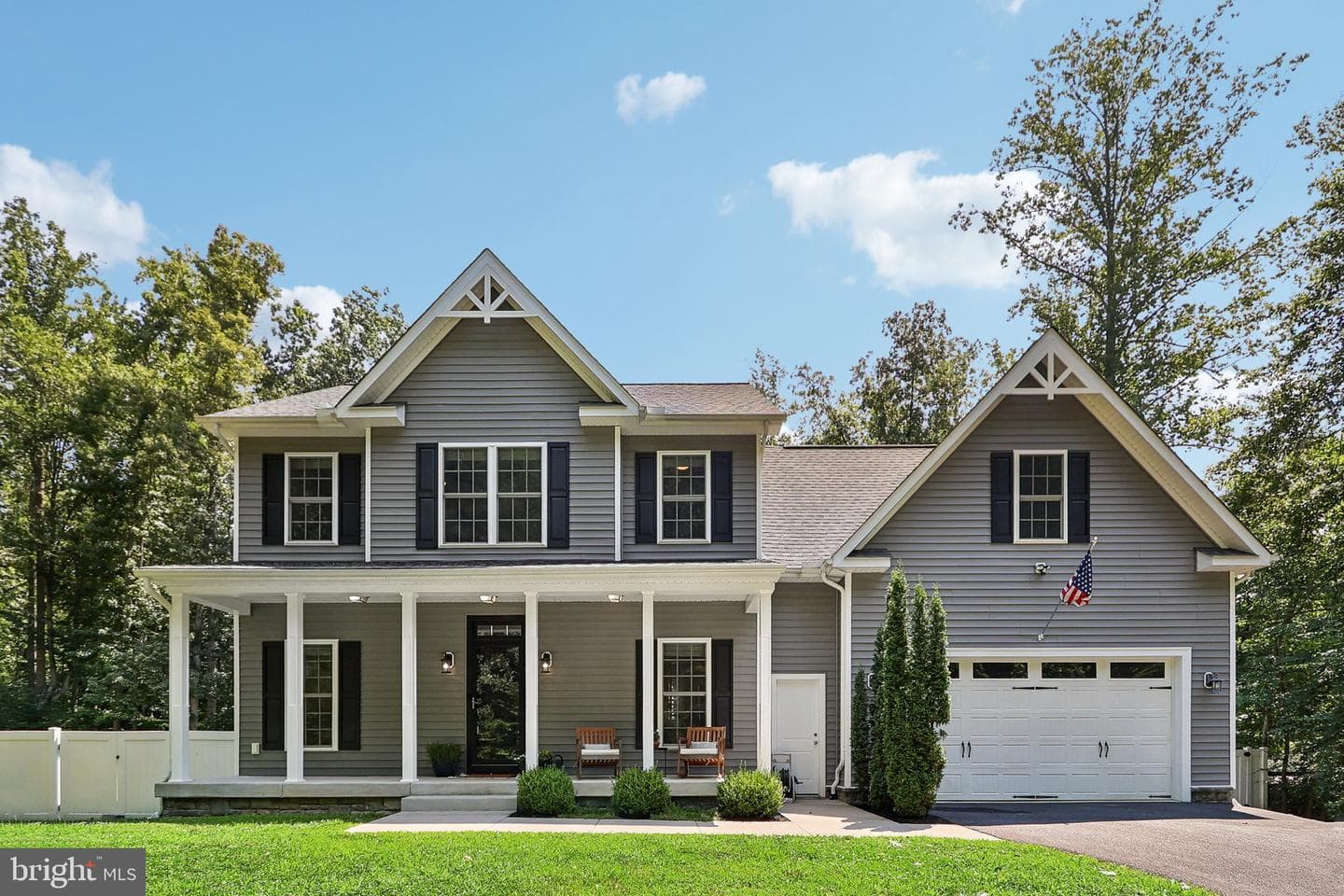 10709 Whispering Way photo 1