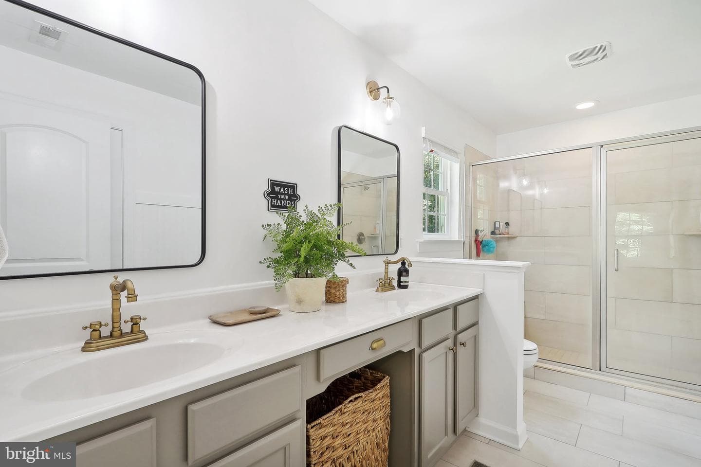 10709 Whispering Way photo 40