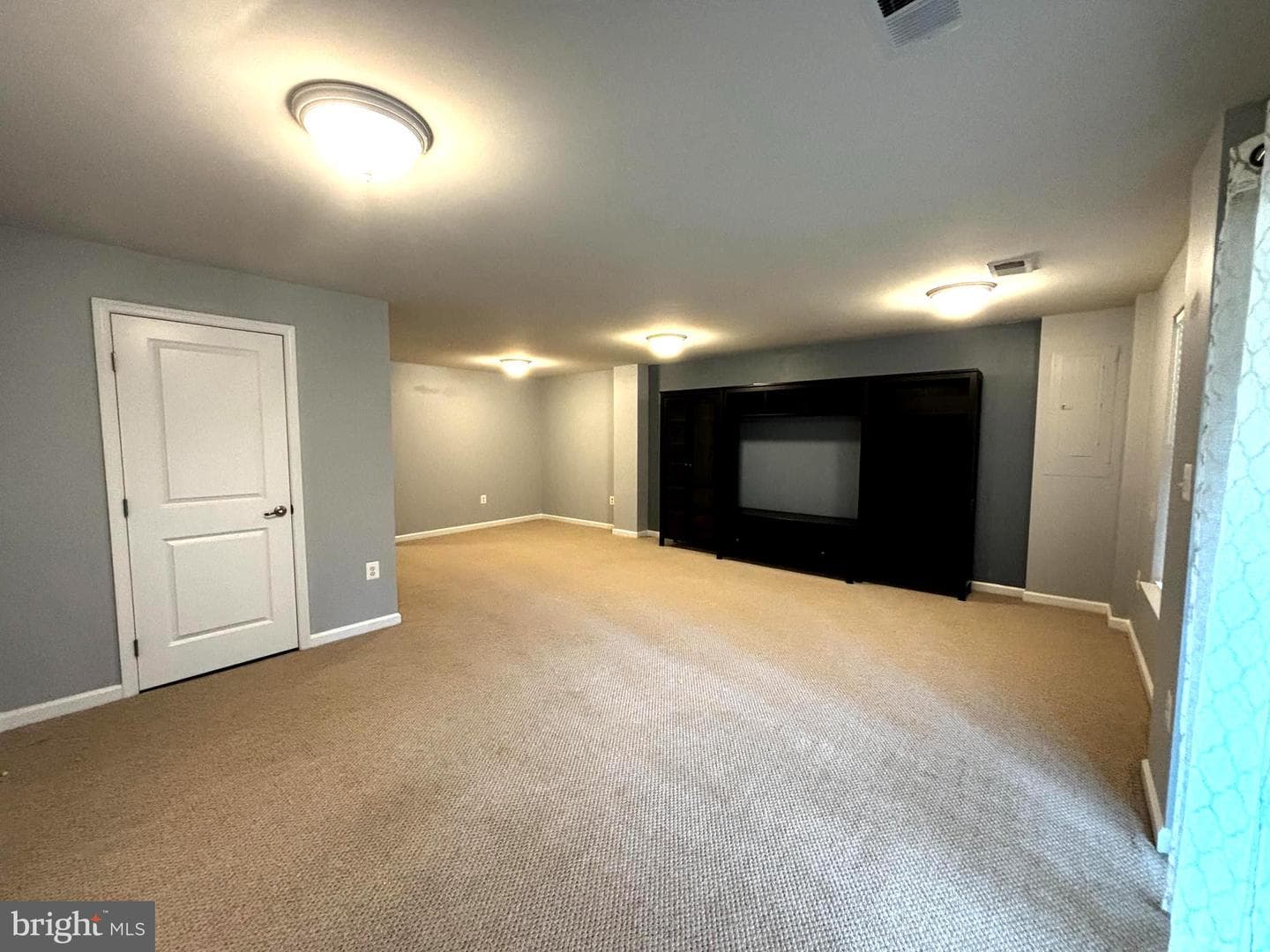 4552 Alliance Way photo 35