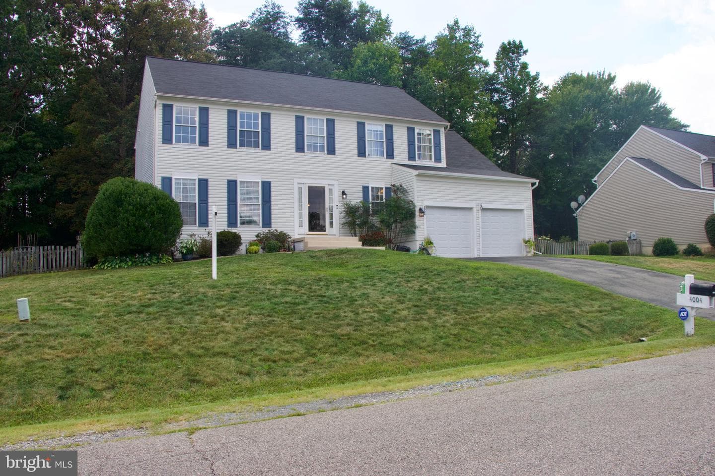 4004 Mossy Bank Lane photo 2