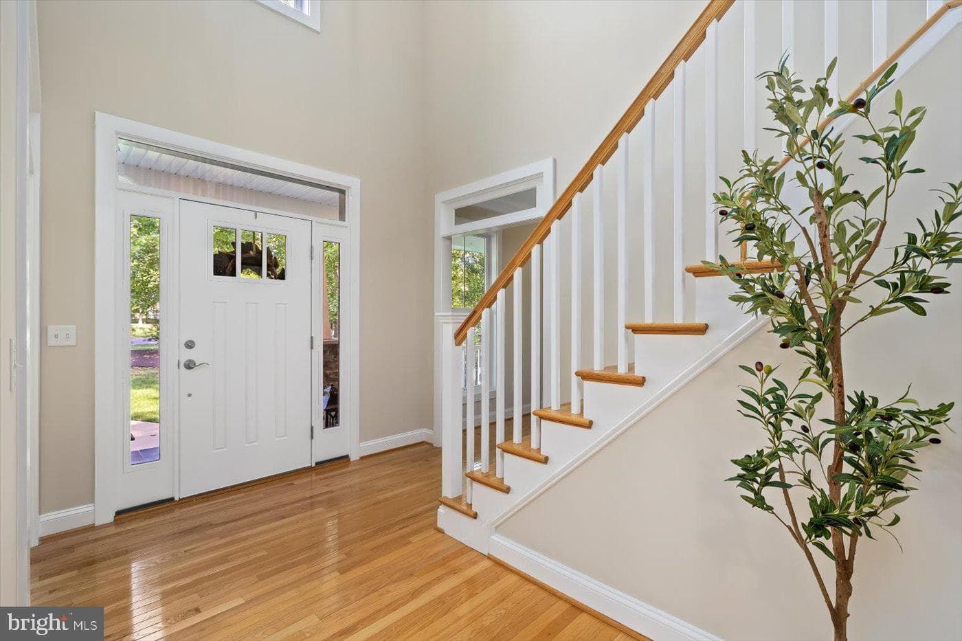 11503 Turning Leaf Court photo 2