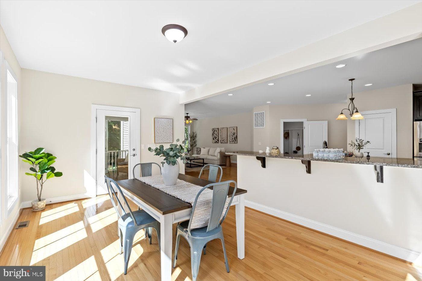 11503 Turning Leaf Court photo 23