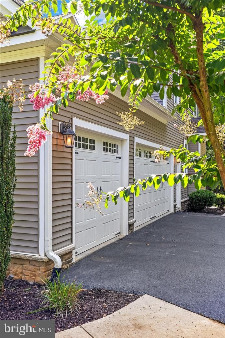 11503 Turning Leaf Court photo 67