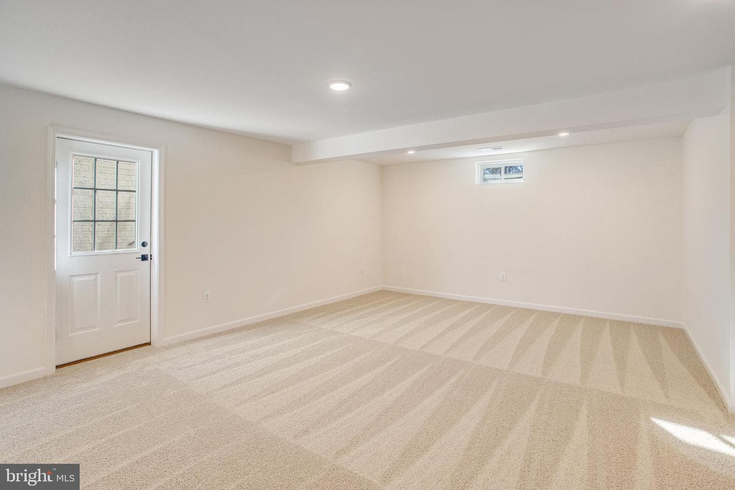 8515 Fleetwood Drive photo 33