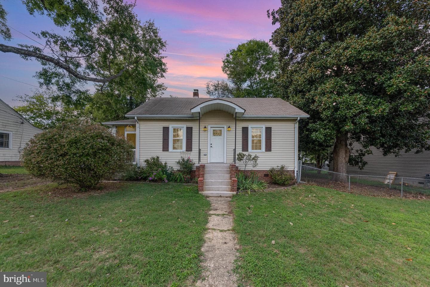 206 Mansfield Street photo 1