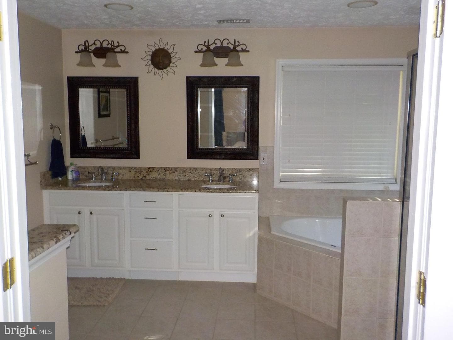 10514 Edinburgh Drive photo 8