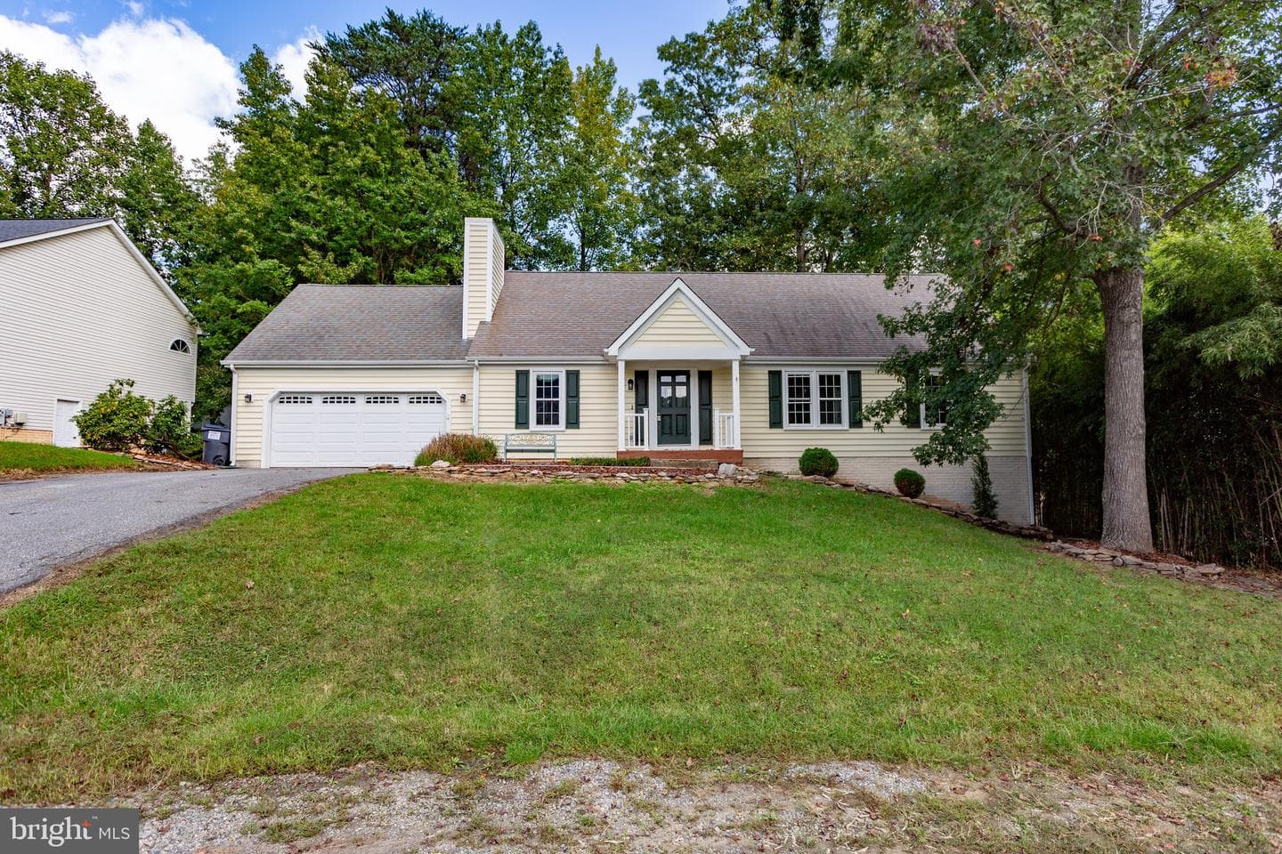 11907 Buttercup Lane photo 3