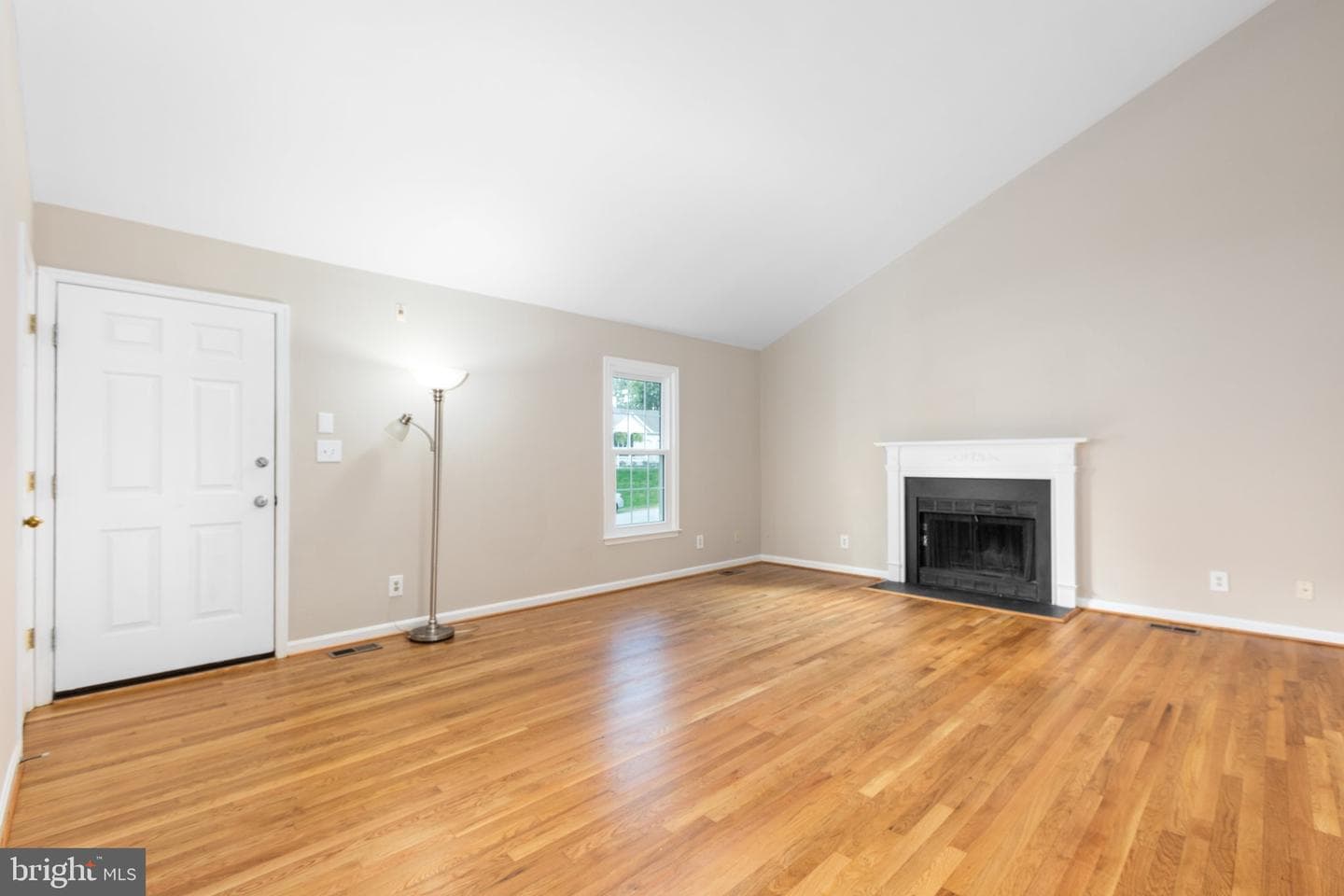 11907 Buttercup Lane photo 7