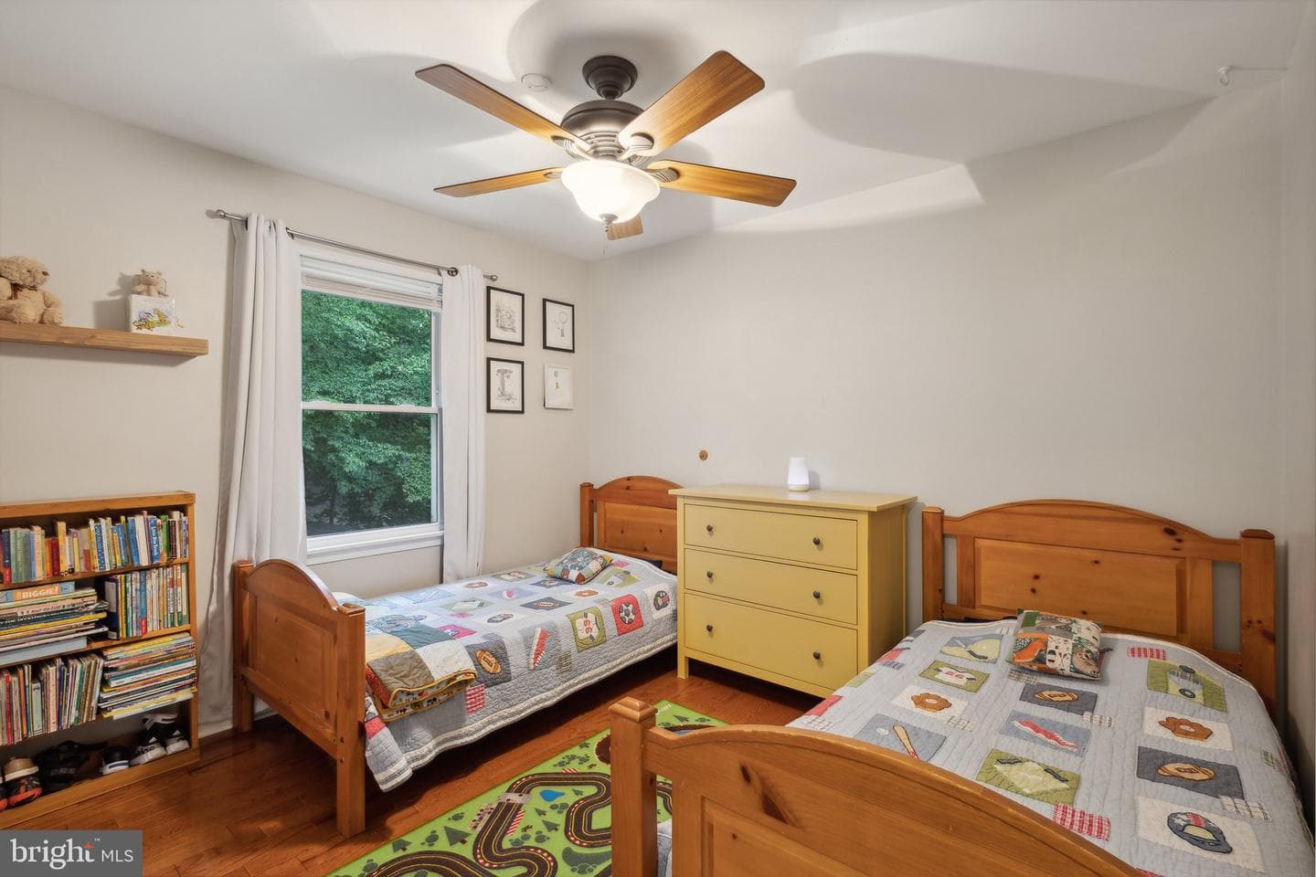 340 Albany Street photo 10