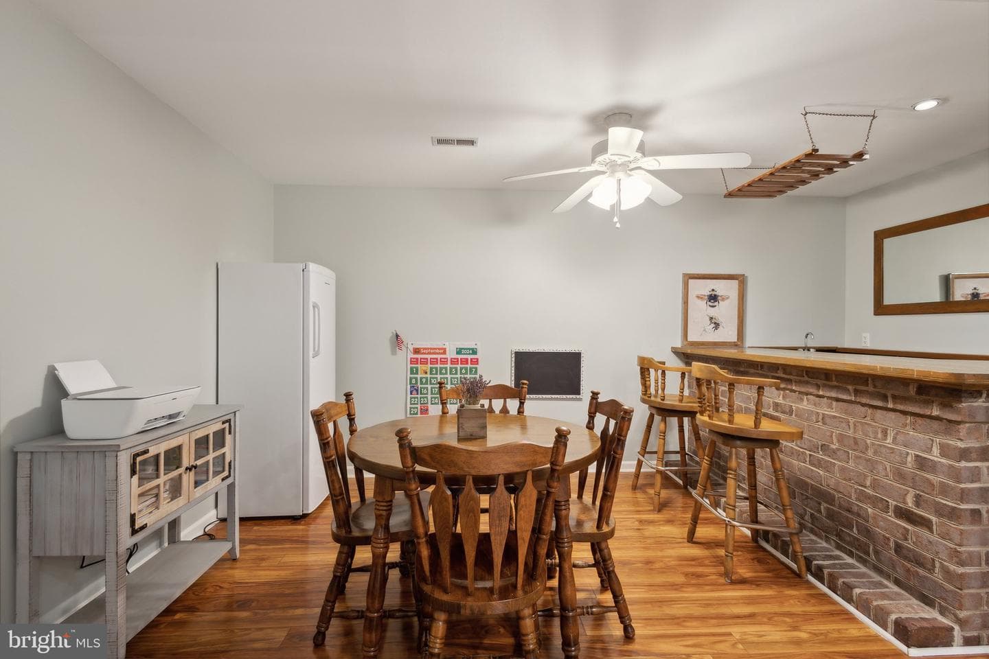 340 Albany Street photo 14