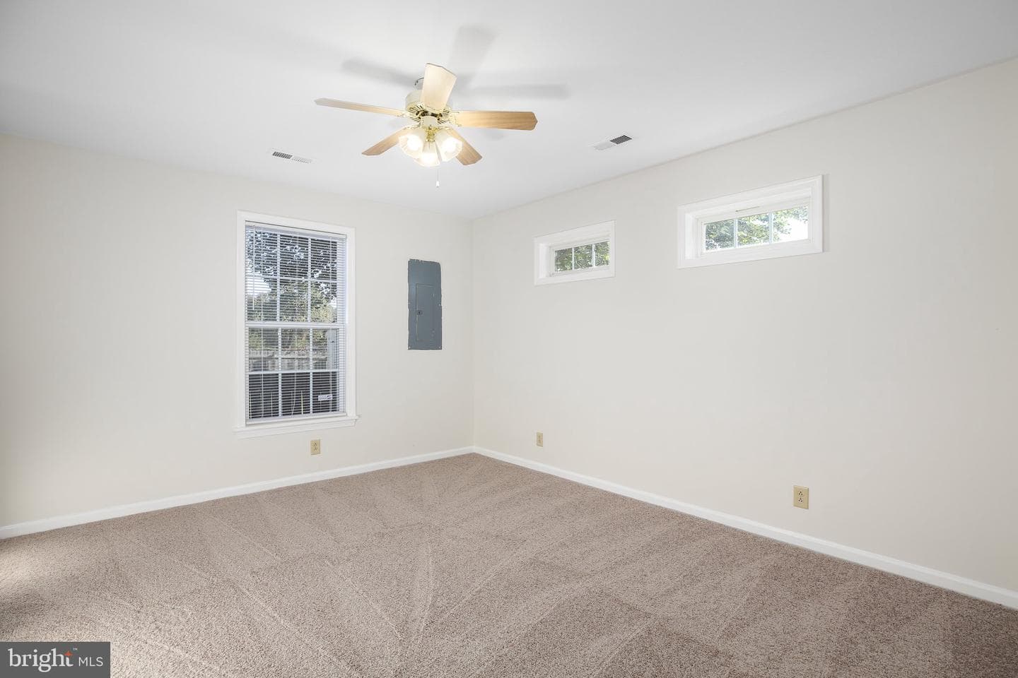 120 Hudgins Road photo 12