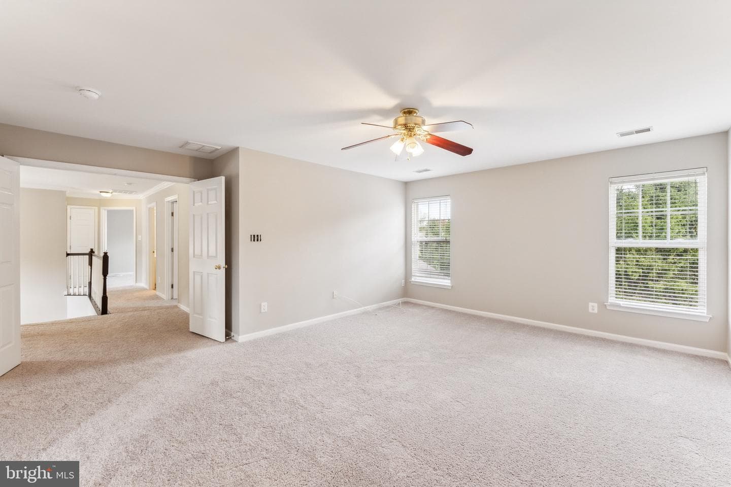 6913 S Dewey Court photo 20