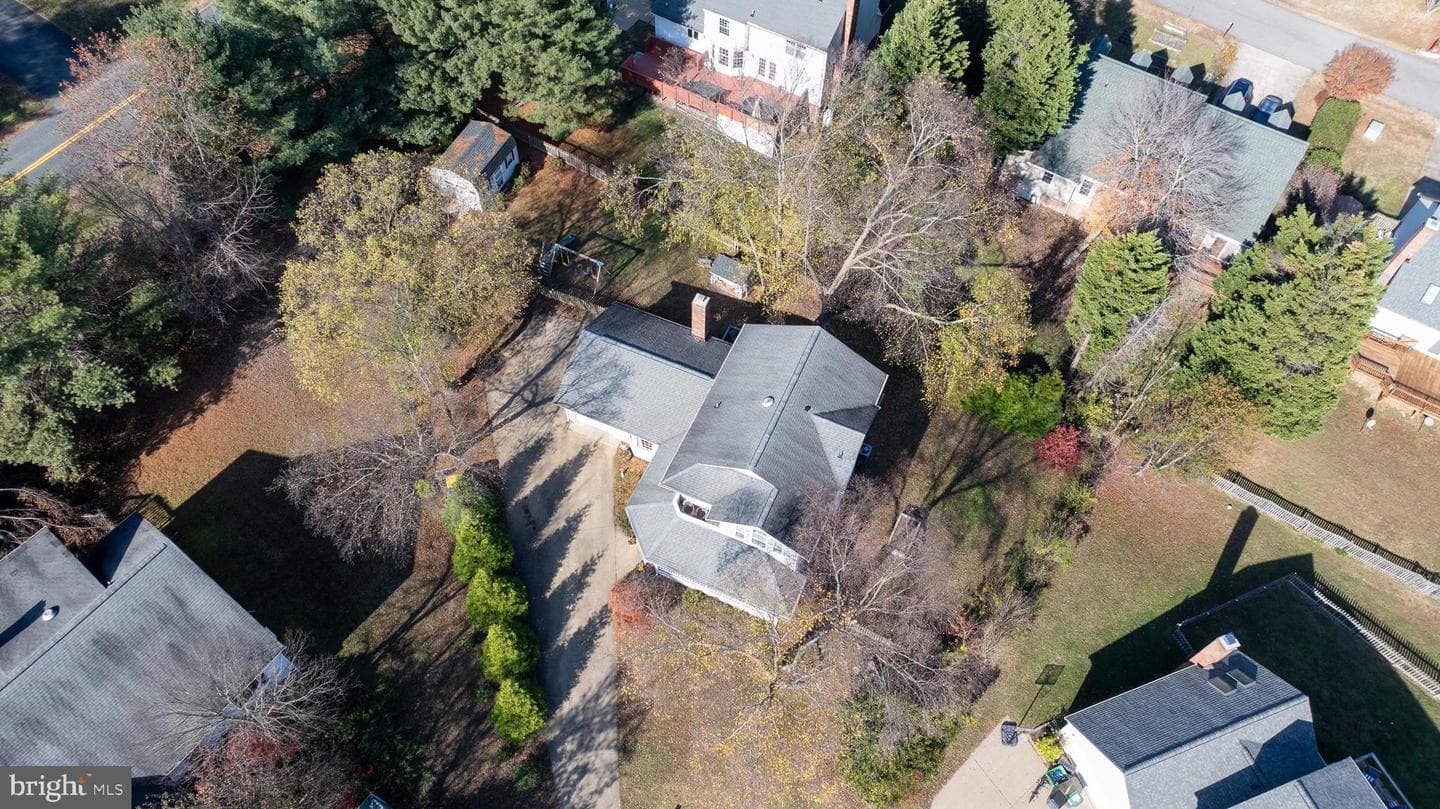 307 Inglewood Drive photo 62