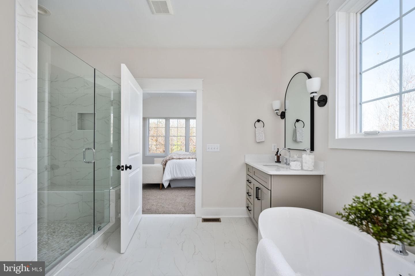 10772 Downton Avenue photo 31