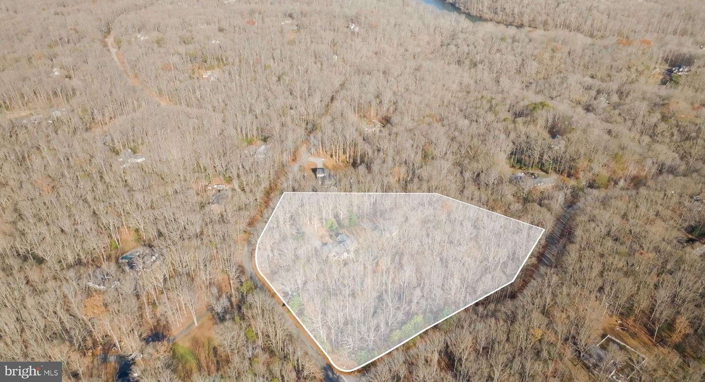 7 River Bluffs Drive photo 7