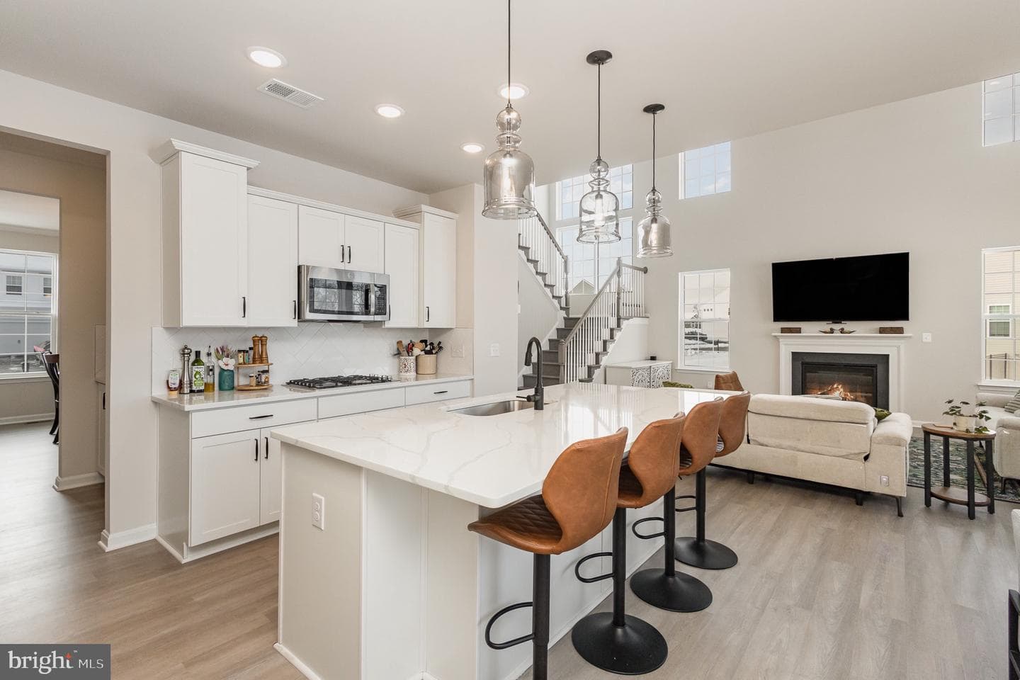 1801 Legacy Ln photo 10