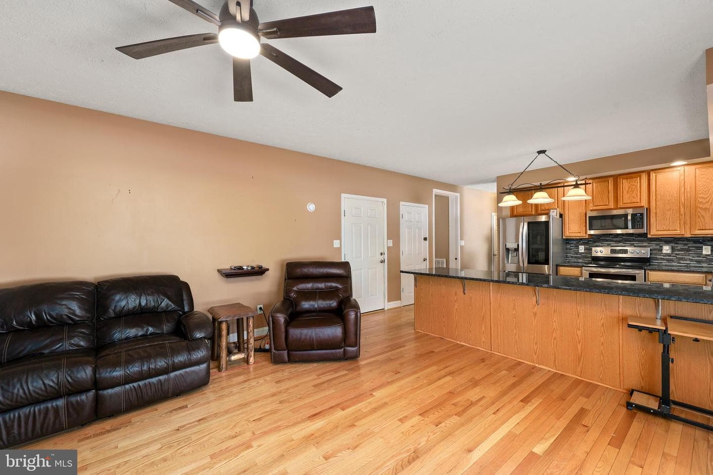 12819 Garrison Lane photo 12