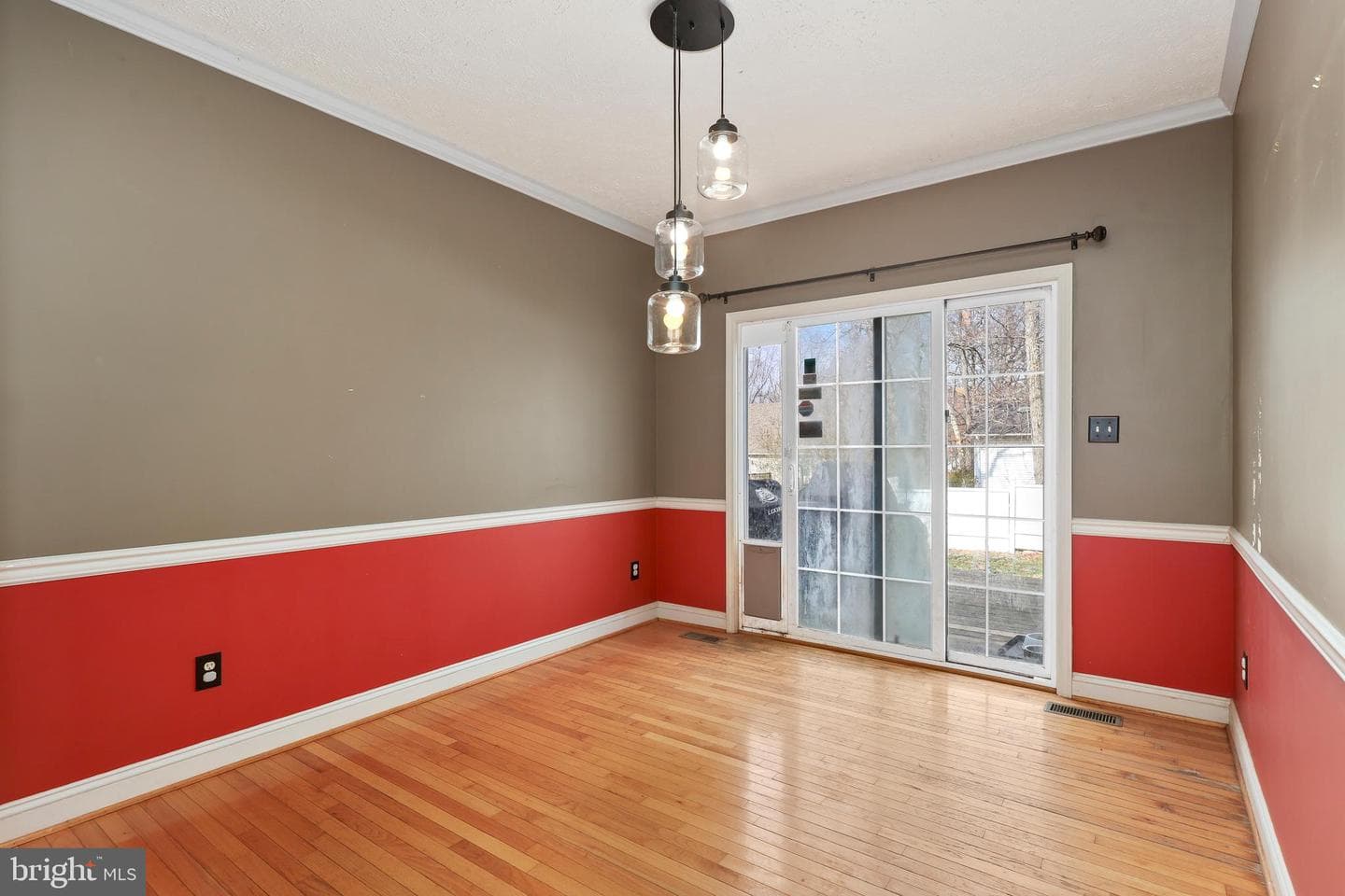12819 Garrison Lane photo 6