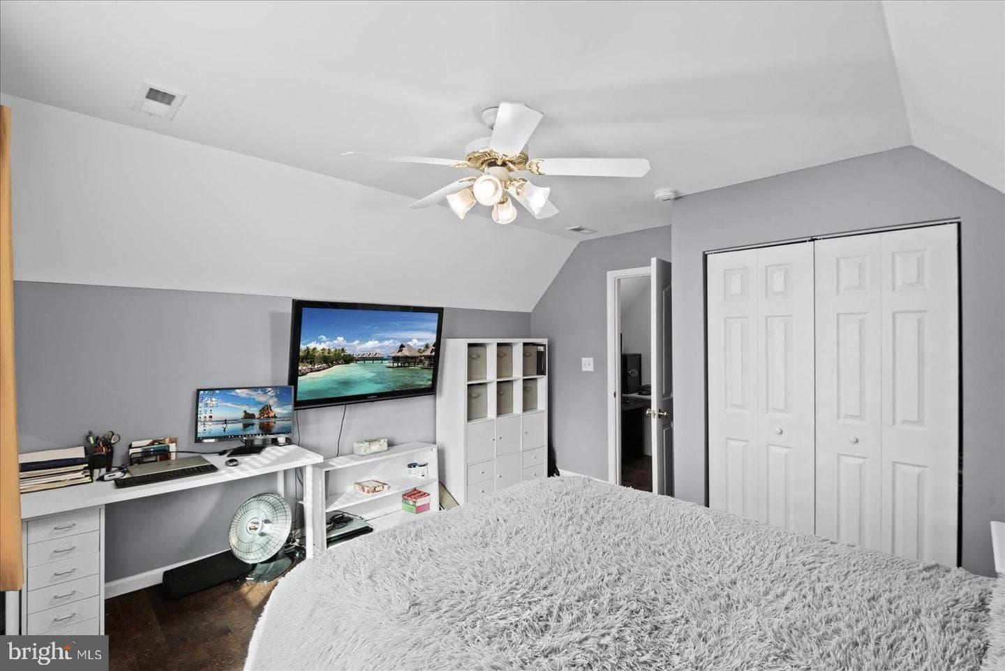 6822 Buck Lane photo 18