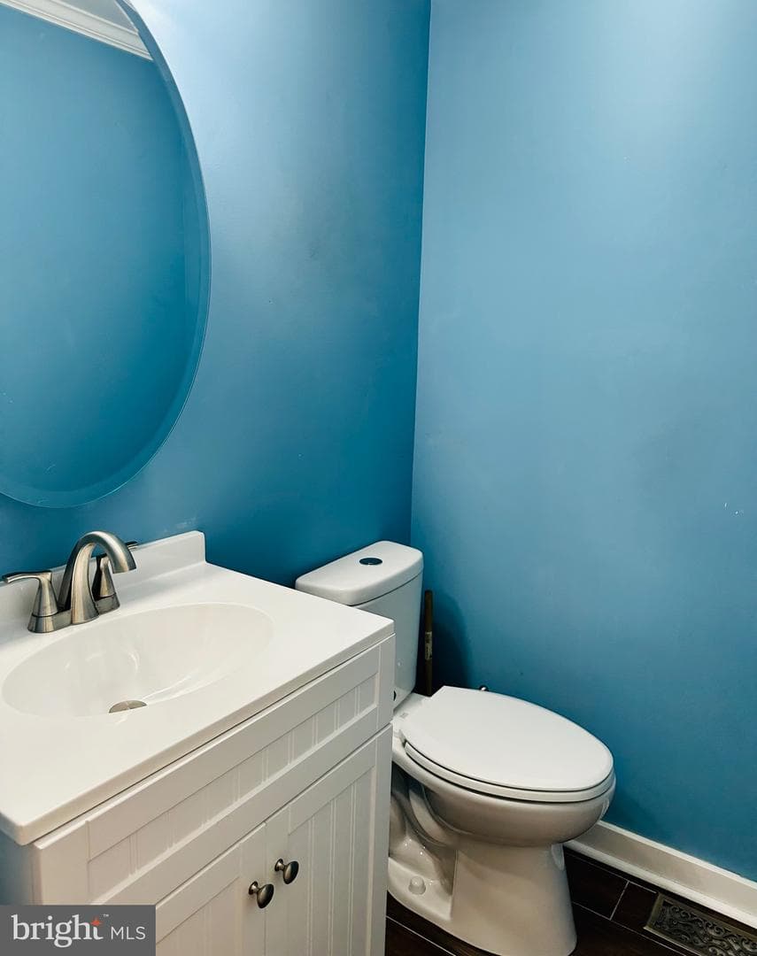 10115 Hillside Ln photo 6