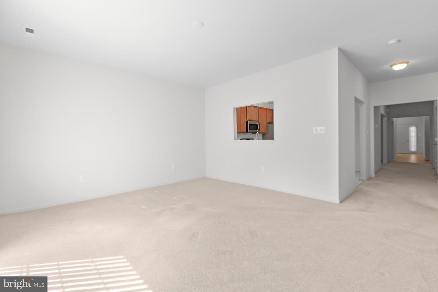 4318 Turriff Lane photo 5