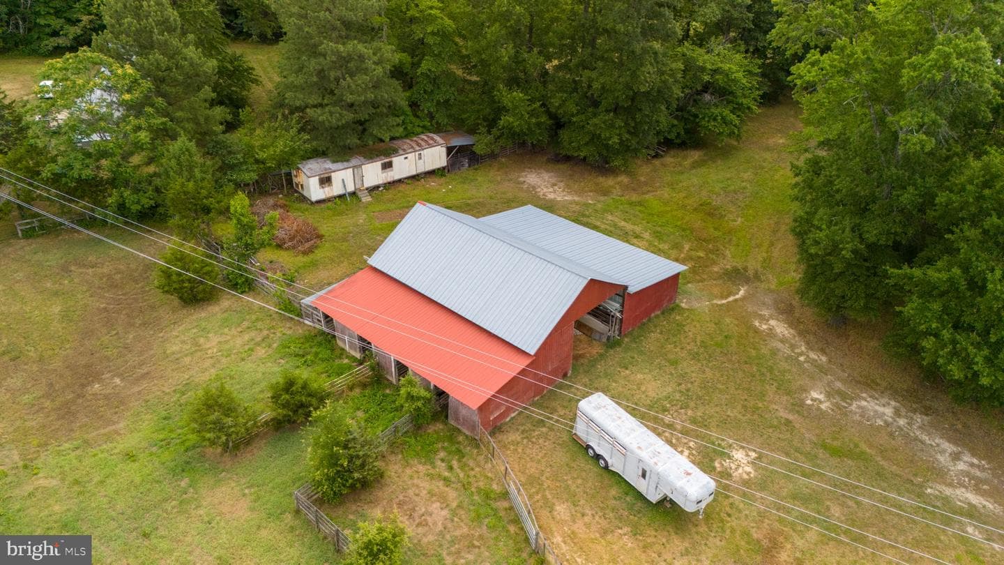 4911 Lewiston Road photo 28