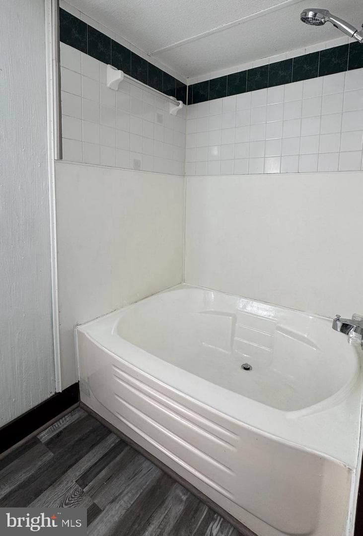 4921 Lewiston Road photo 13