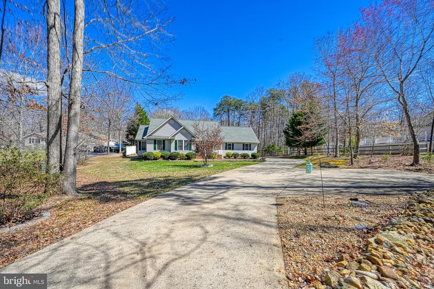 2513 Lakeside Woods Drive photo 57