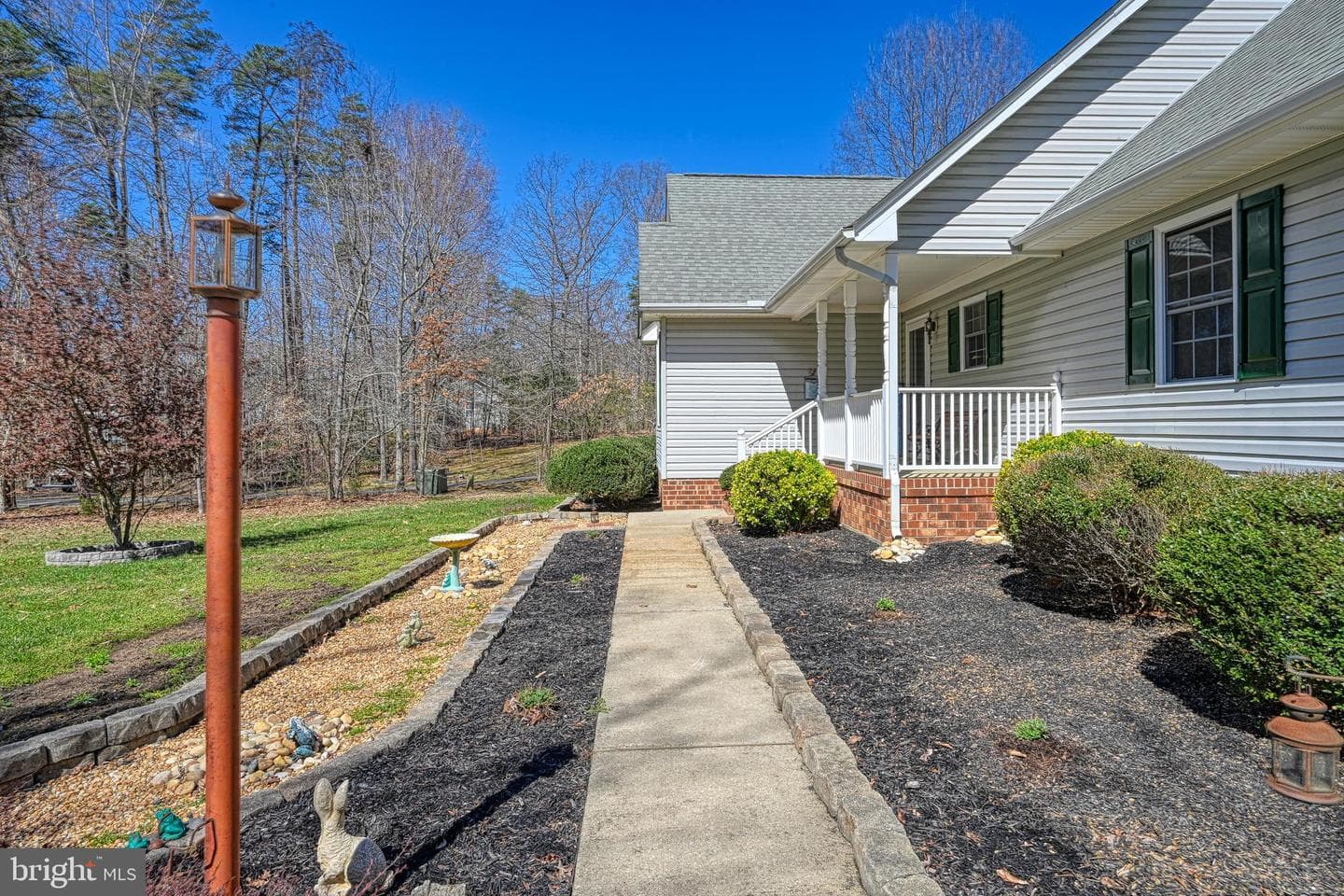 2513 Lakeside Woods Drive photo 6