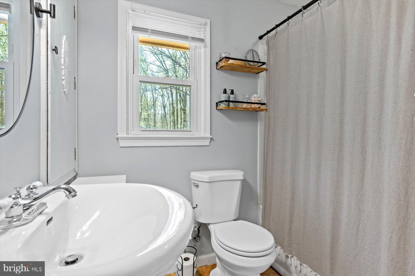 8304 S McLaws Place photo 19