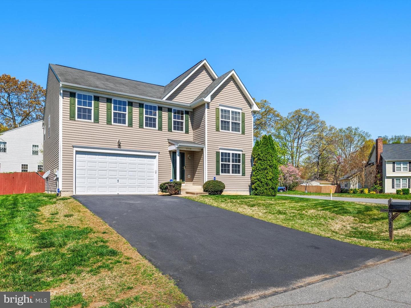 5720 Glen Eagles Drive photo 2