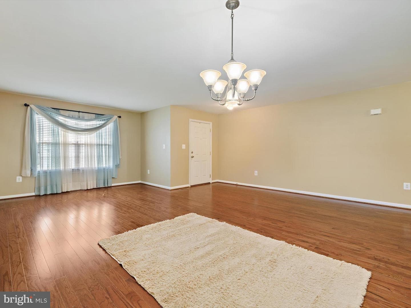 5720 Glen Eagles Drive photo 9