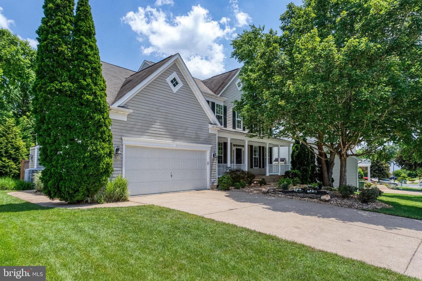 11211 Spring Meadow Boulevard photo 2